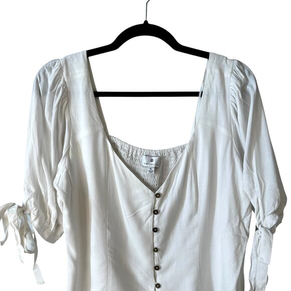 Socialite Women’s Puff Bow Sleeve Button Front Blouse Top White Size XL Milkmaid - Picture 3 of 7